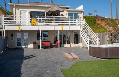 BEACHFRONT COTTAGE LOWER UNIT - Photo 2