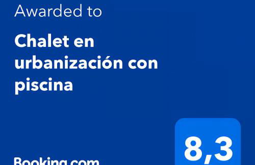 Chalet en urbanización con piscina - Foto 39