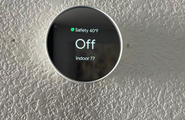 Beautiful 2 story home 20 minutes from the strip - Foto 33