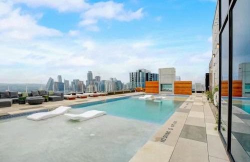 Luxury 2BR Rooftop Pool Austin by Barclé - Foto 12