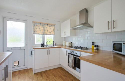 Hot Tub With A View - Christchurch Harbour - Photo 6