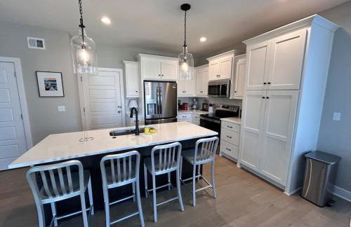 Luxury Modern KC Home Olathe Overland Park - Foto 49