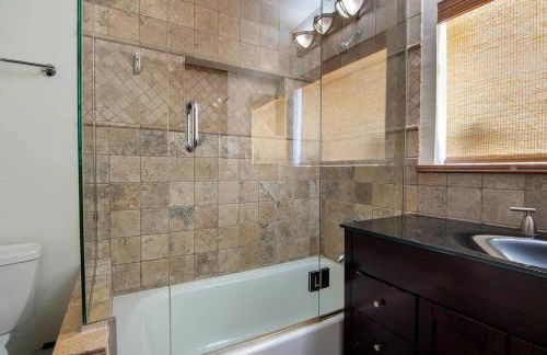 3-Bedroom Sherman Oaks House Near Universal Studios - Foto 36