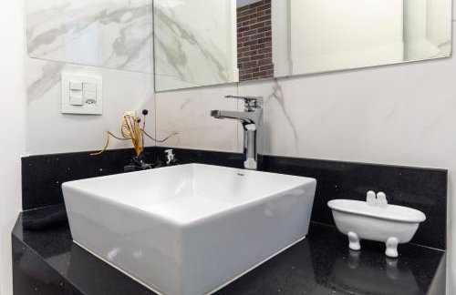 Rosemari's Apartments Centro SP com Piscina e Wi-Fi rápido - Foto 33