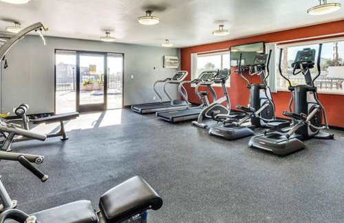 Skyline Palms 1-Bedroom with Roof-Top Pool - Foto 4