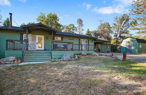 Fully-Stocked, Pet-friendly, Relaxing Home Near Yosemite and Bass Lake - Foto 8