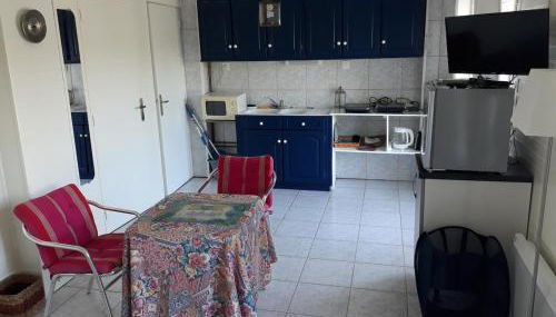 Studio meublé 2 pièces jardin piscine - Foto 3