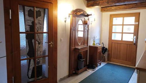 Charmantes Zimmer mit Bad im Stadtzentrum - Photo 5