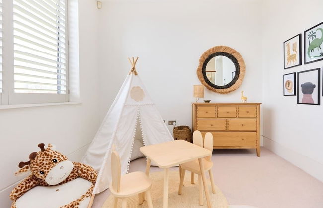 The Hampstead Garden Hideaway - 5bdr Home With Pool and Garden - Foto 9