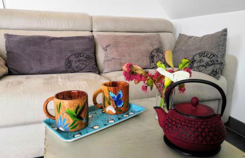 Roulotte Gîtes O bien-être massage Spa Séjour bien-être en hébergement insolite roulotte Karantez ou en gîtes Melon ou Yock à 800 m des plages - Foto 16