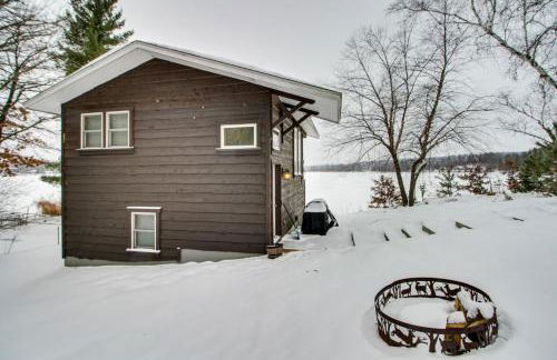 Cozy Rice Lake Cabin with Balcony and Grill and Views - Photo 24