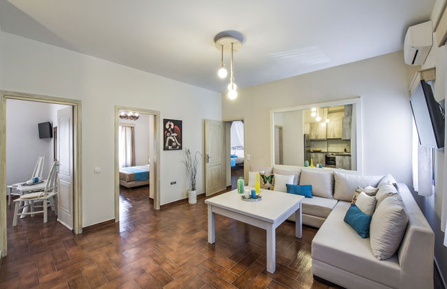 Summer House Collection - Photo 16