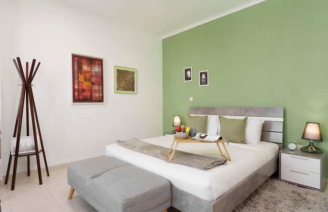 Maison Privee - Exclusive Apt w/ Direct Burj Khalifa Views - Photo 7