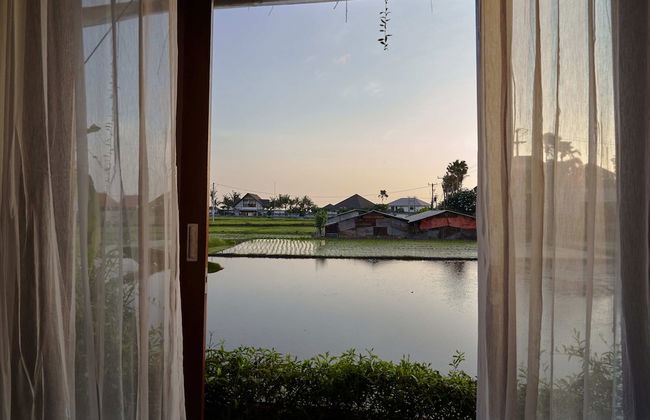 Om Cemagi Beach Villa - Foto 45