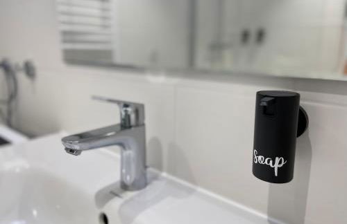 Timmendomizil - schöne Ferienwohnung in bester Lage - Sonnenseite - Foto 24