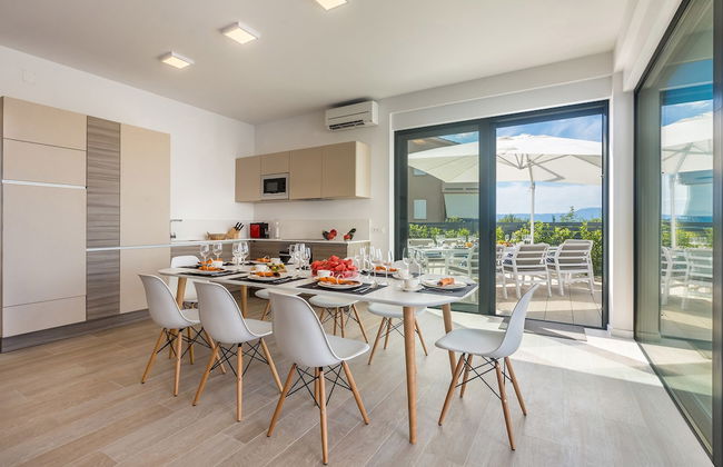 JAZZ at Rova Villa Luna - Foto 12