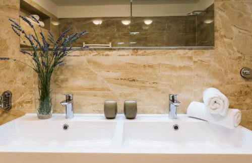 Villa Sweet Home Marija With Heated Pool - Foto 29