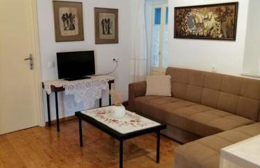 Lefki's house - Photo 13