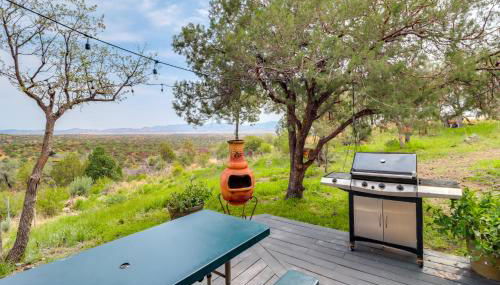 Mtn-View Gem on 20 Acres Patagonia Cabin Hideaway - Foto 4