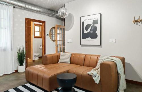 Urban Cowboy Villas - Heart of 704 - Foto 40