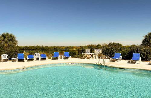 St Helena Island Condo with Pool and Beach Access! - Foto 24