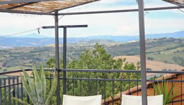 La dolce vita - 10 min da A1 autostrada, terrazza sul tramonto , vista panoramica sulle colline - Foto 4