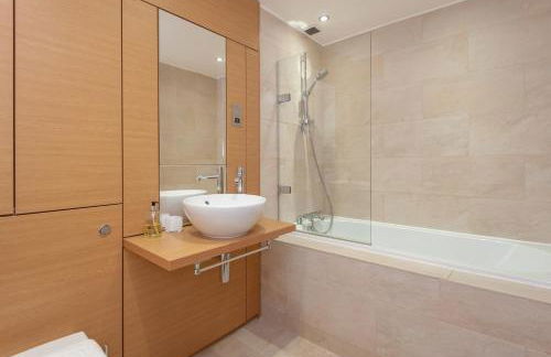 Extremely Central Quartermile Apartment Near Castle and University - Foto 12