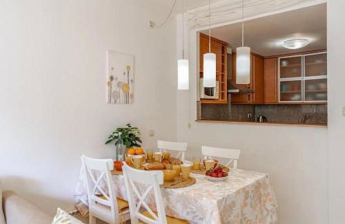 Pretty garden apartment next to a charming beach - Foto 7