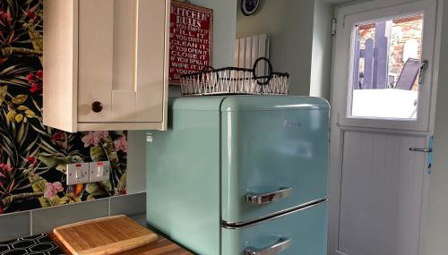 Beautiful 2-bed Cottage in Heysham Village - Foto 3