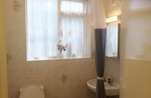 Spacious West London 2 Bedroom Apartment - Foto 39