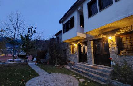 Αρχοντικό Βαρσάνη ! - Foto 3