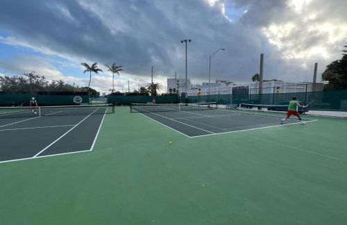 Los Patios Home Suites - Foto 112