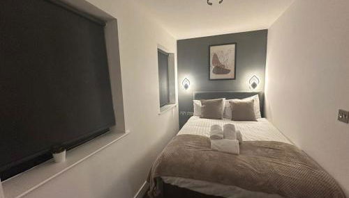 Adam Court Apartments - PE1 - Contractor Friendly - Choice of Studios or 1 Bed Apartments - Free Parking - Sofa Beds - Sky TV - Full Kitchen - Washer Dryer - WiFi - Foto 3, Other