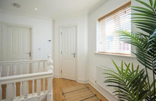 Superb 2BR 2Bath with parking - Foto 24
