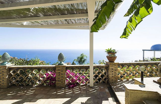 Exclusive Villa With Panoramic Swimming Pool and Hot Tub, Near the Sea - Foto 31