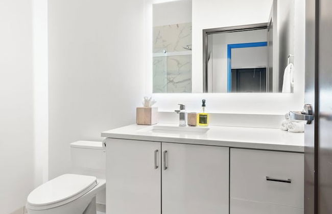 Exhibit A2 - Foto 50