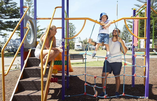 NRMA Stockton Beach Holiday Park - Photo 35