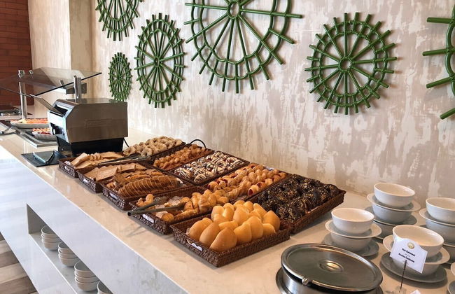 Luxury Penthouse & Imperial Suites - Photo 20