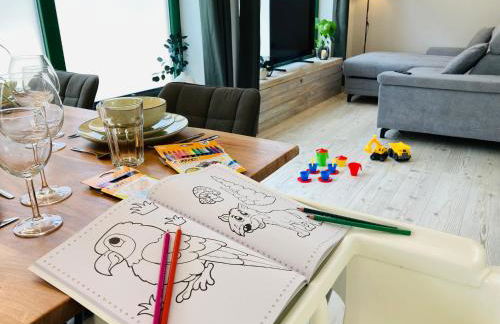 StudioIModernIZentrumIWLANIParkplatzIDisneyPlus - Foto 19