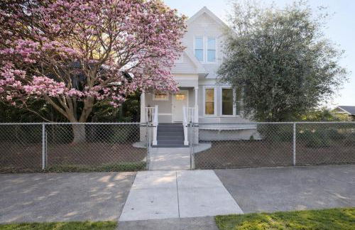 Spacious 4-Bed- Sleeps 8 - Family Friendly - Foto 9