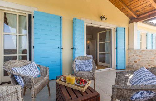 Mediterrane Steinvilla mit beheiztem Privatpool, aromatischen Mittelmeerpflanzen - Foto 33