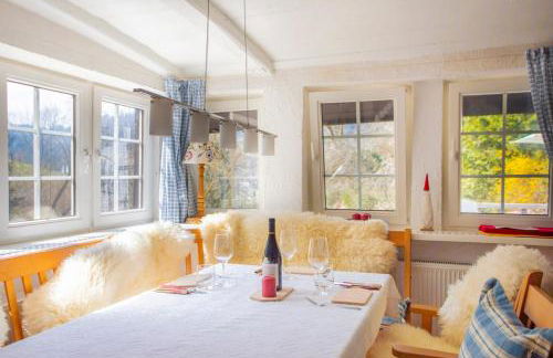 Schwarzwaldhütte am Bach mit Sauna - Foto 37