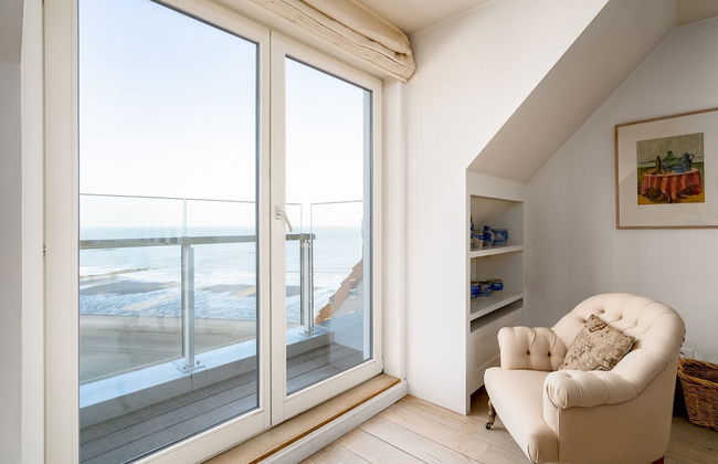 Stunning Penthouse With Free Parking and sea View - Foto 77