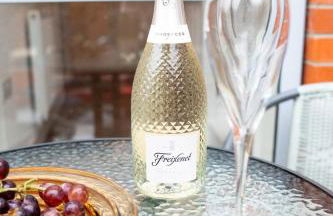 Dog-Friendly Townhouse in Converted Mill near Stroud Commons - Foto 39