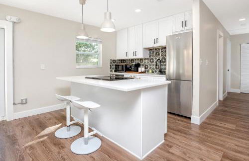 Modern Vacation Home 3BR 1BTH Close to Gulf Beach - Foto 5