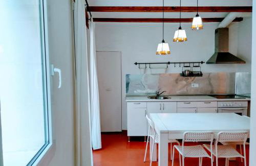 Valencian Dreams of the Proletariat - Photo 11