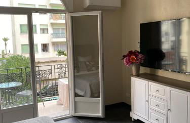 Cozy studio with a sea view - Foto 7