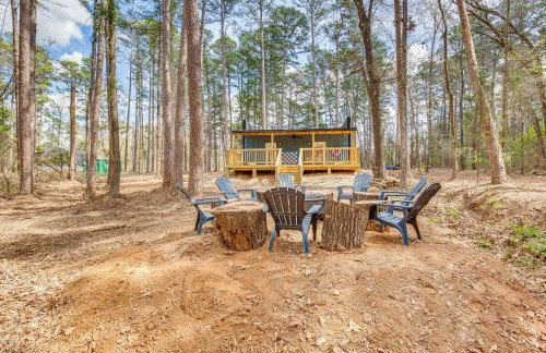 Winnsboro Barndominium w/ Fire Pit & Large Deck! - Foto 20