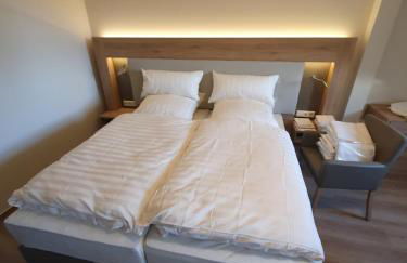 Cafe Schröder Ferienwohnung - Photo 1