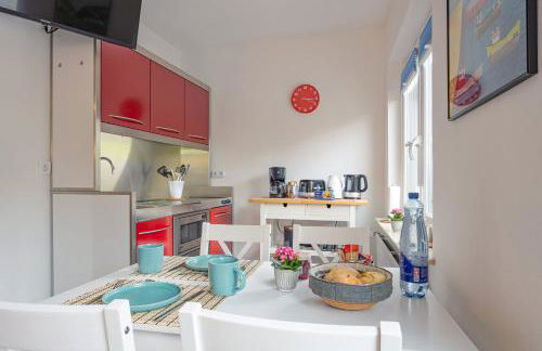 Privates Apartment - 40qm stilvoll und modern eingerichtet, nur wenige Minuten bis zum Zentrum - Photo 2